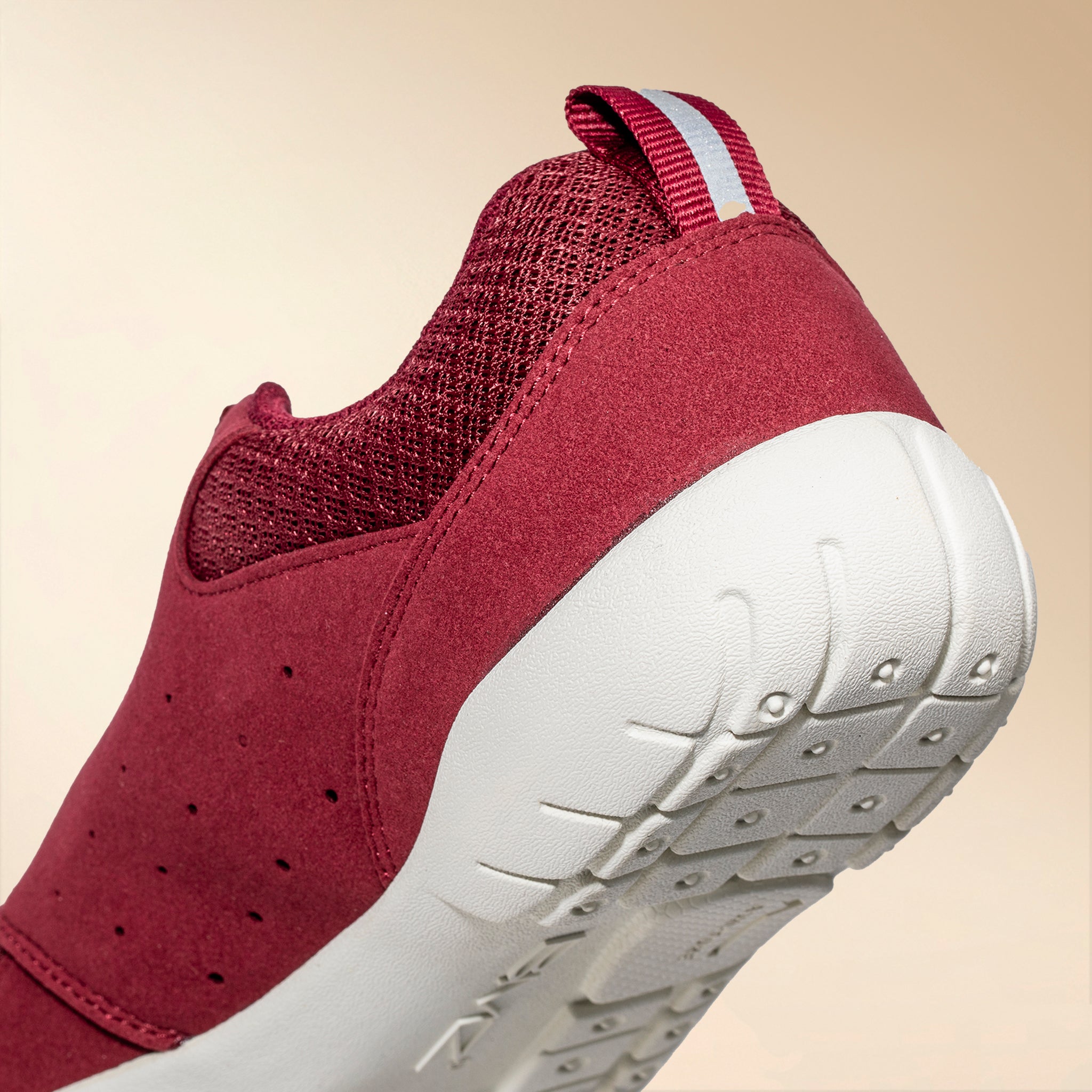 アシトレスニーカー