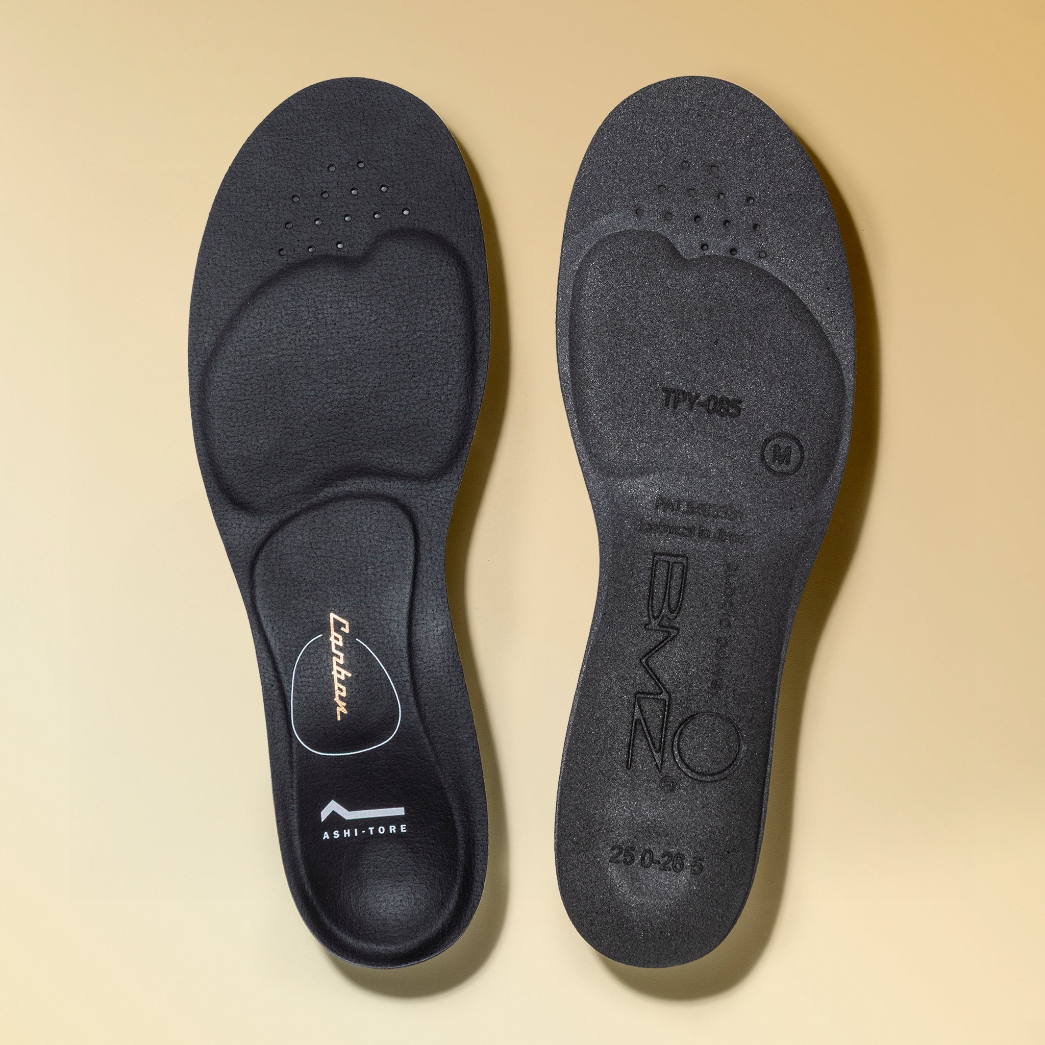 アシトレカーボン