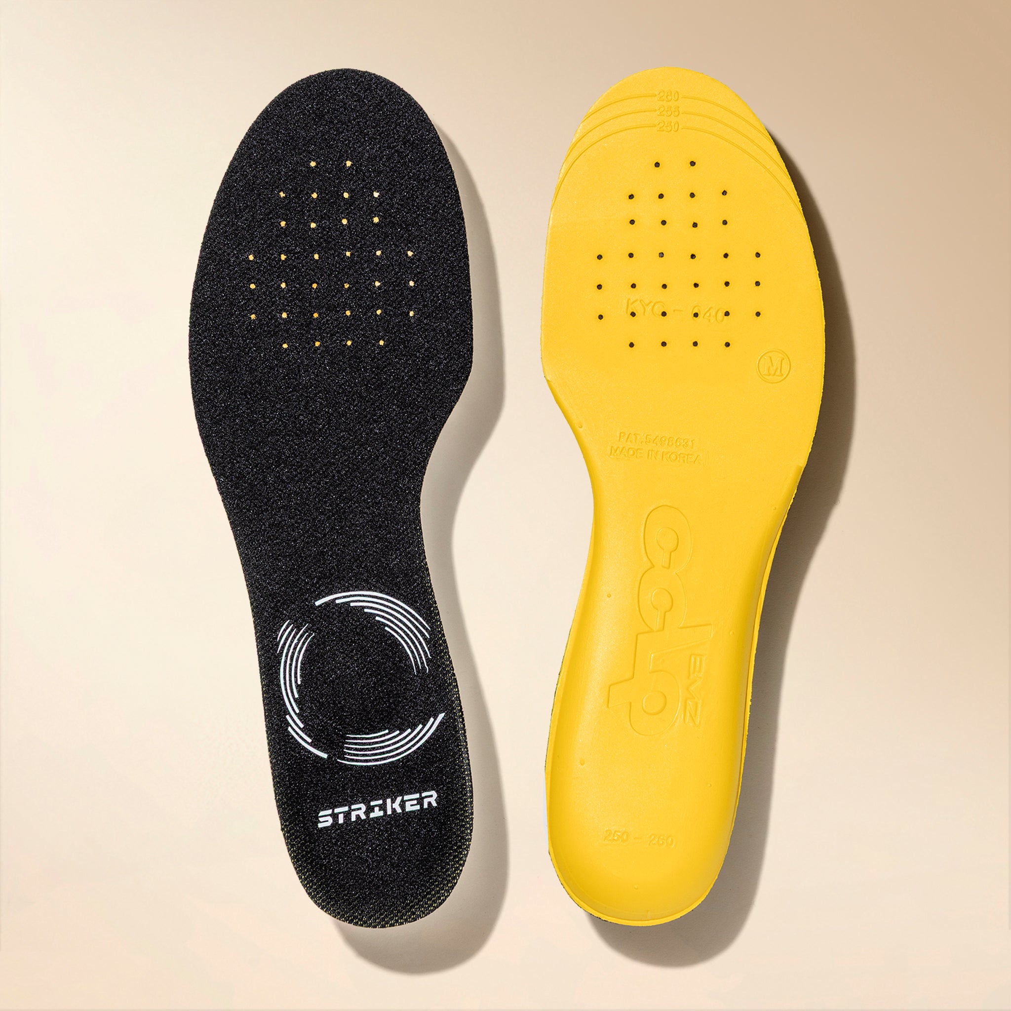 ストライカーレボーテ ブラック