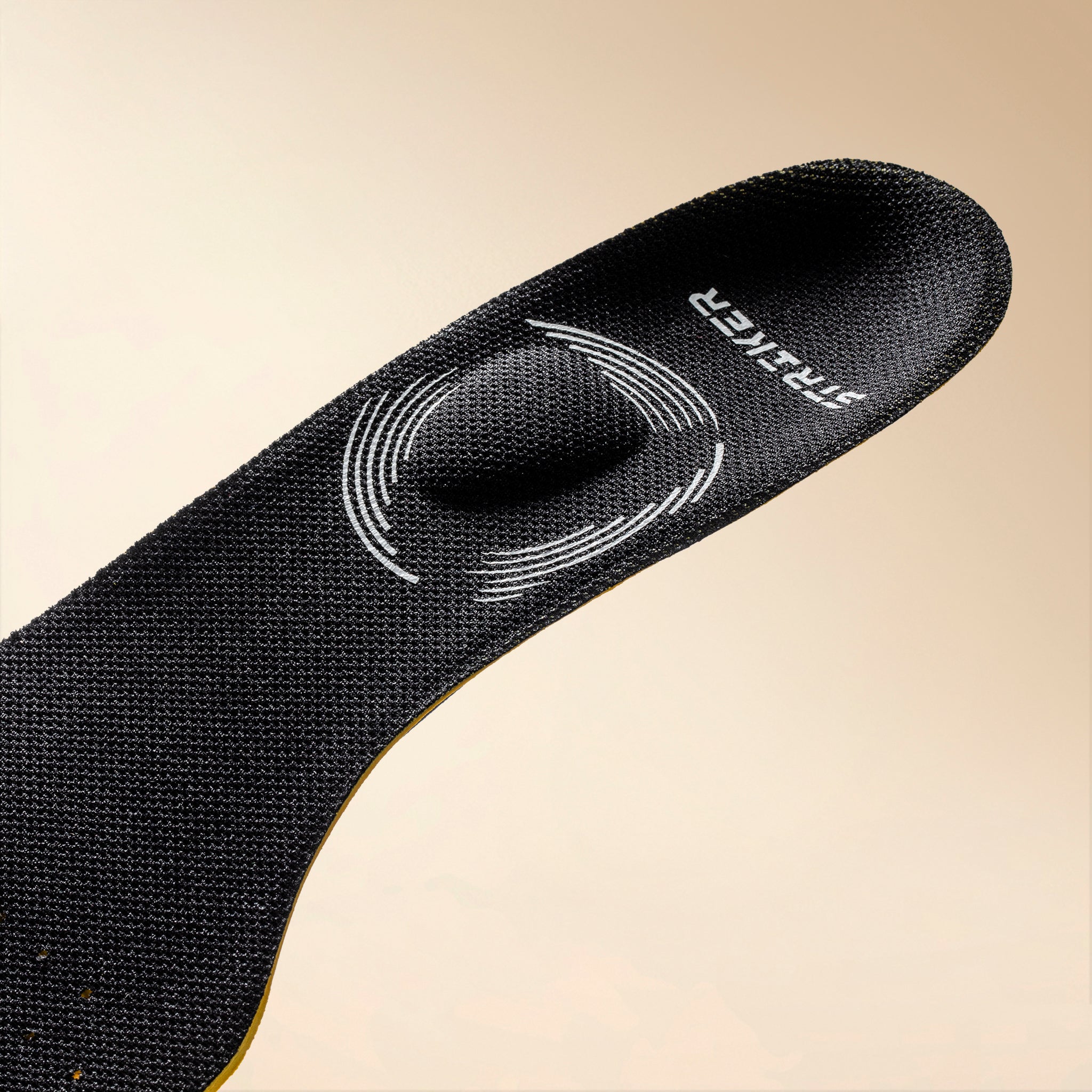 ストライカーレボーテ ブラック