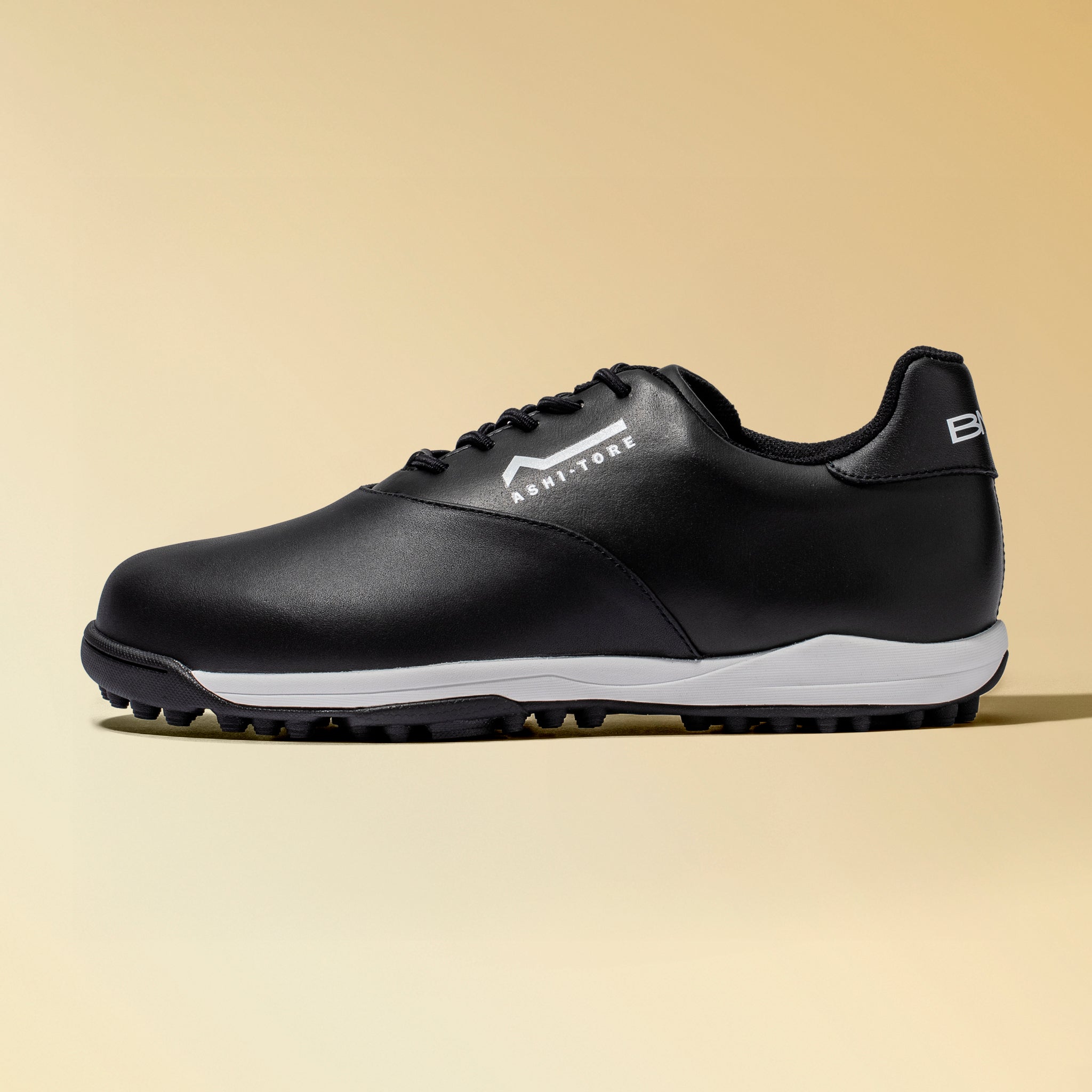 つかめるゴルフシューズ「GAIA MAX」