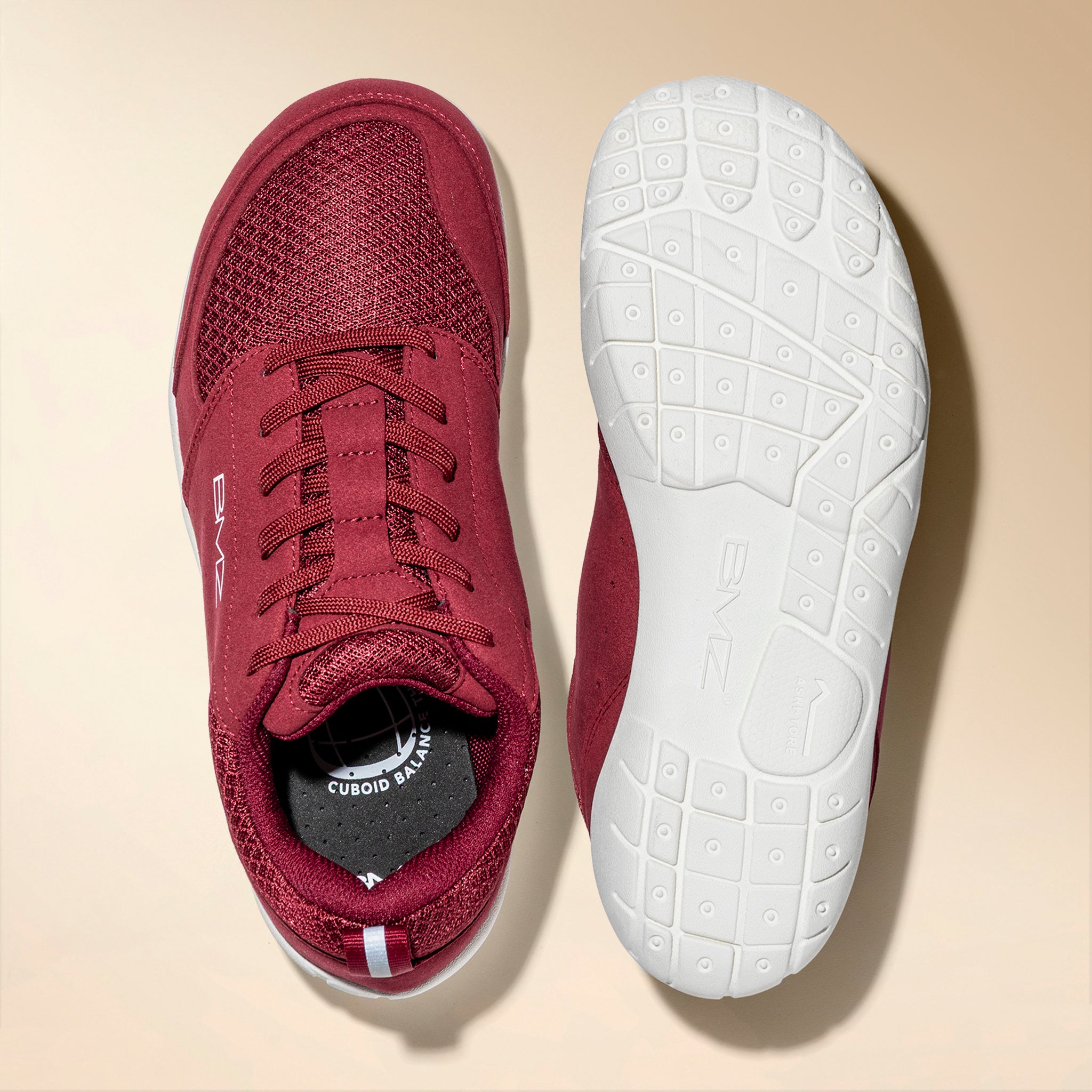 アシトレスニーカー